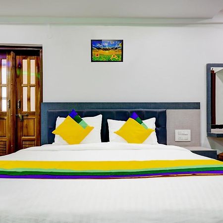 Itsy By Treebo - Hill View Hotel มาดิเครี ภายนอก รูปภาพ