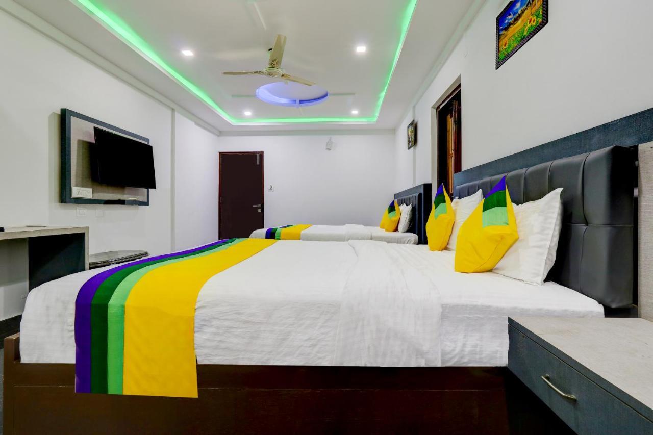 Itsy By Treebo - Hill View Hotel มาดิเครี ภายนอก รูปภาพ