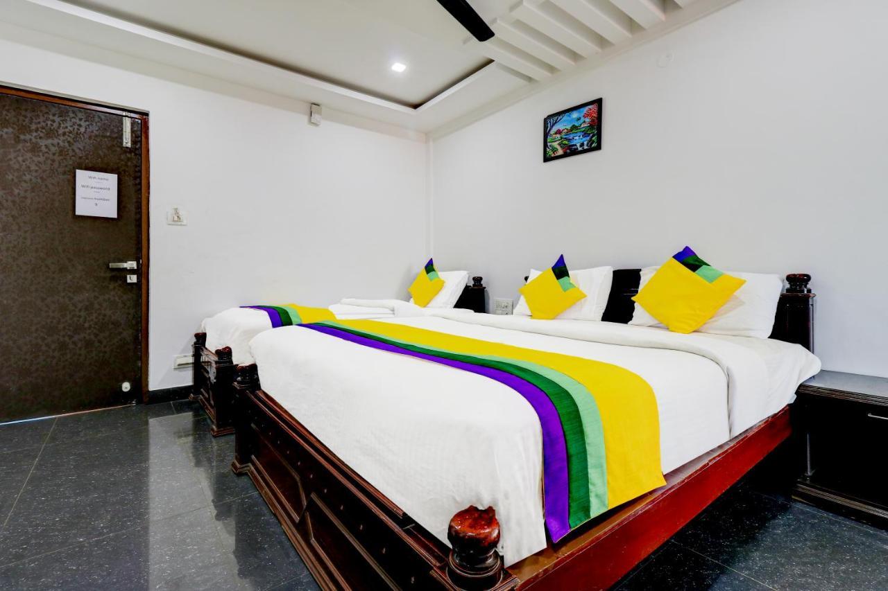 Itsy By Treebo - Hill View Hotel มาดิเครี ภายนอก รูปภาพ