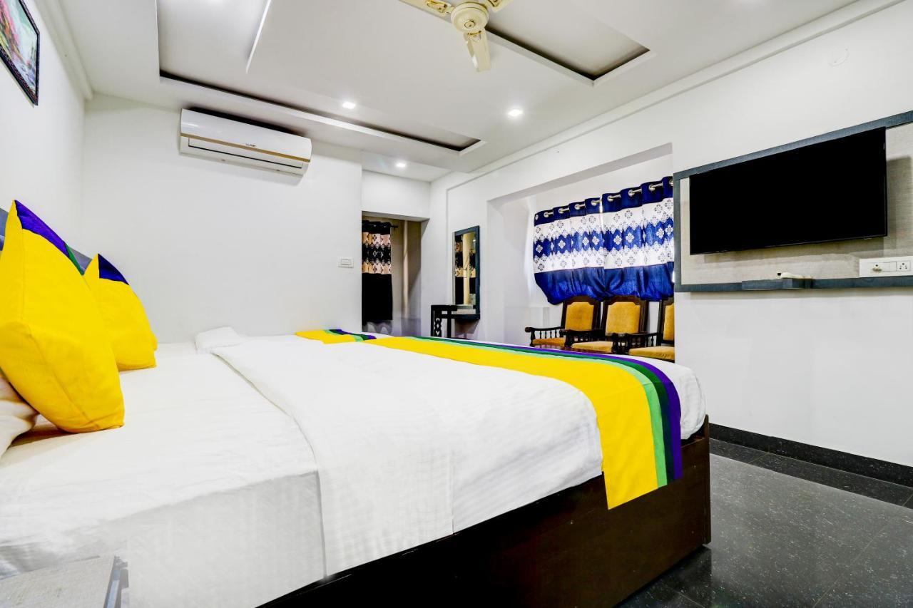 Itsy By Treebo - Hill View Hotel มาดิเครี ภายนอก รูปภาพ